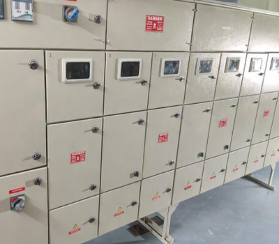 Metering panel